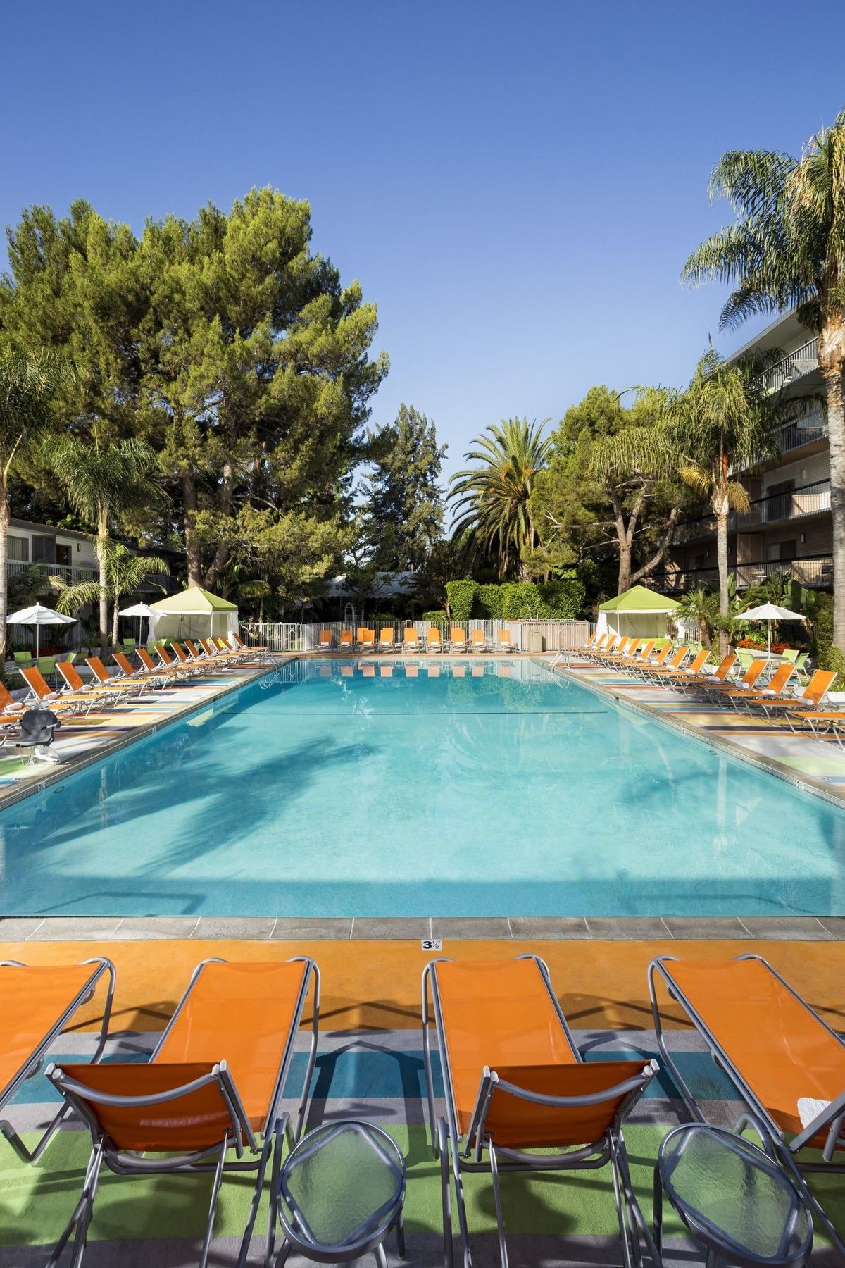 Sportsmen'S Lodge Hotel Los Angeles Exterior photo